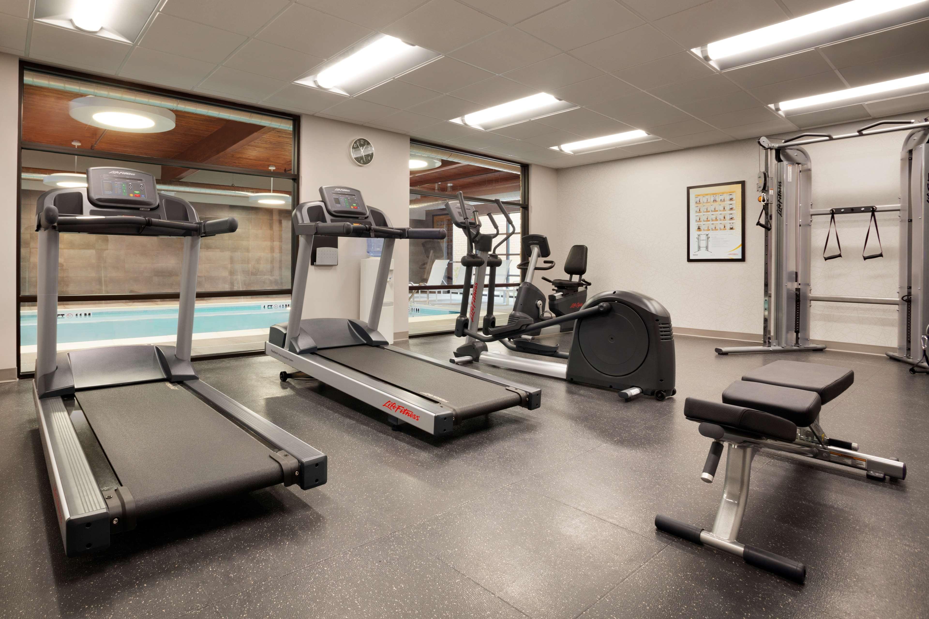 Country Inn & Suites By Radisson Asheville River Arts District Экстерьер фото