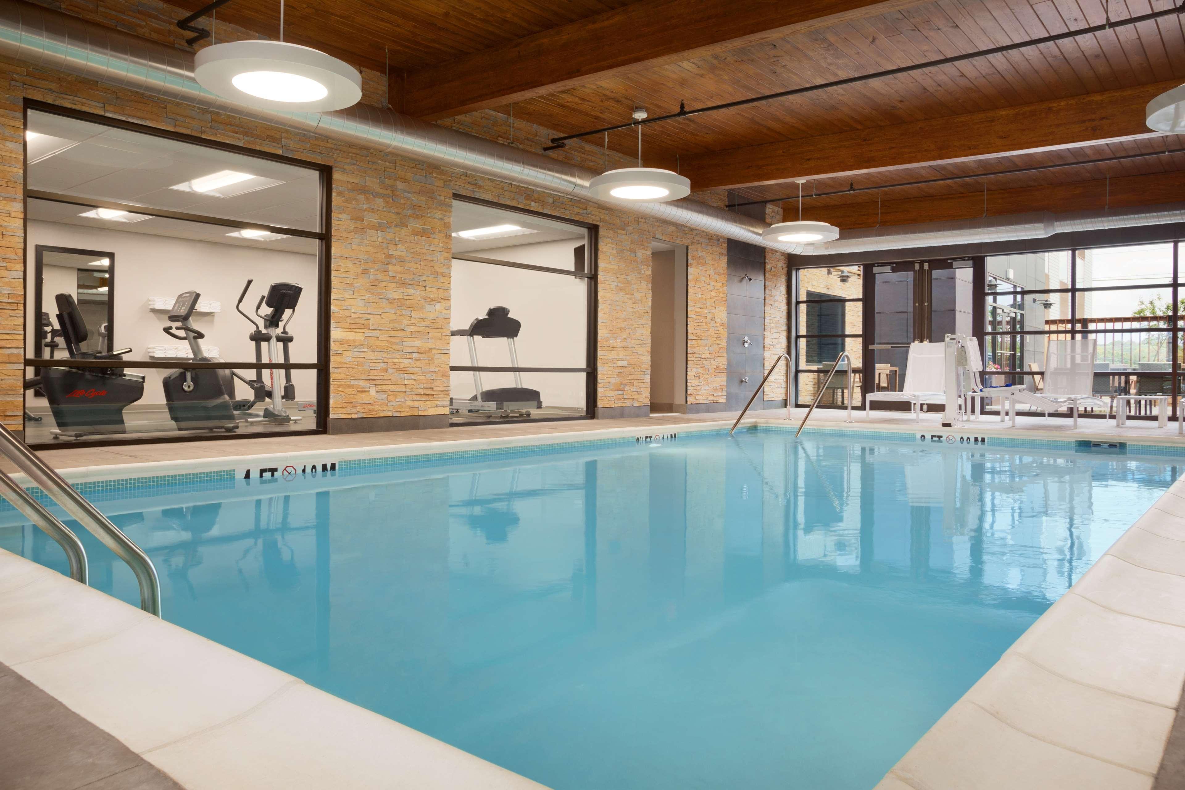 Country Inn & Suites By Radisson Asheville River Arts District Экстерьер фото