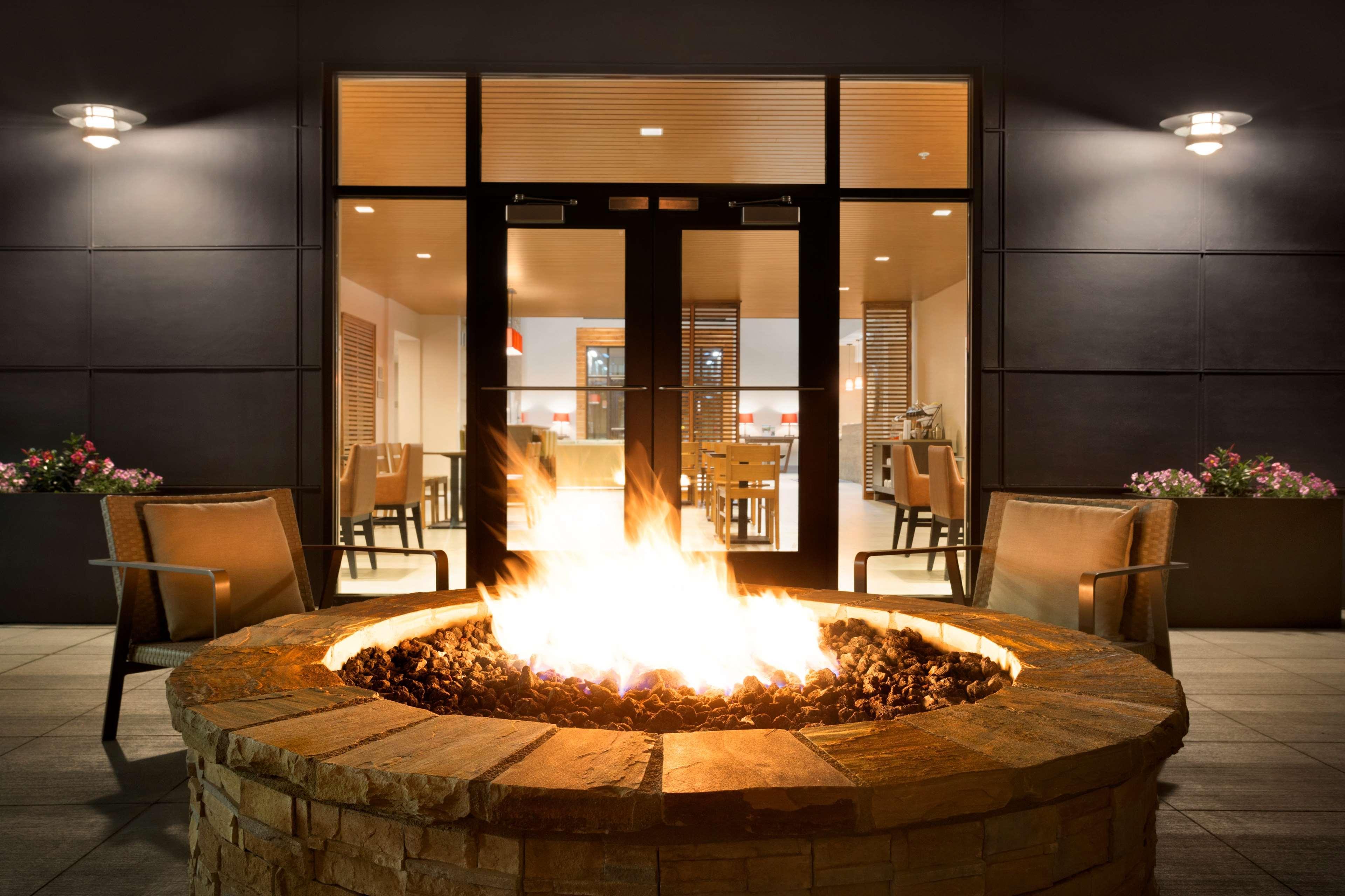 Country Inn & Suites By Radisson Asheville River Arts District Экстерьер фото